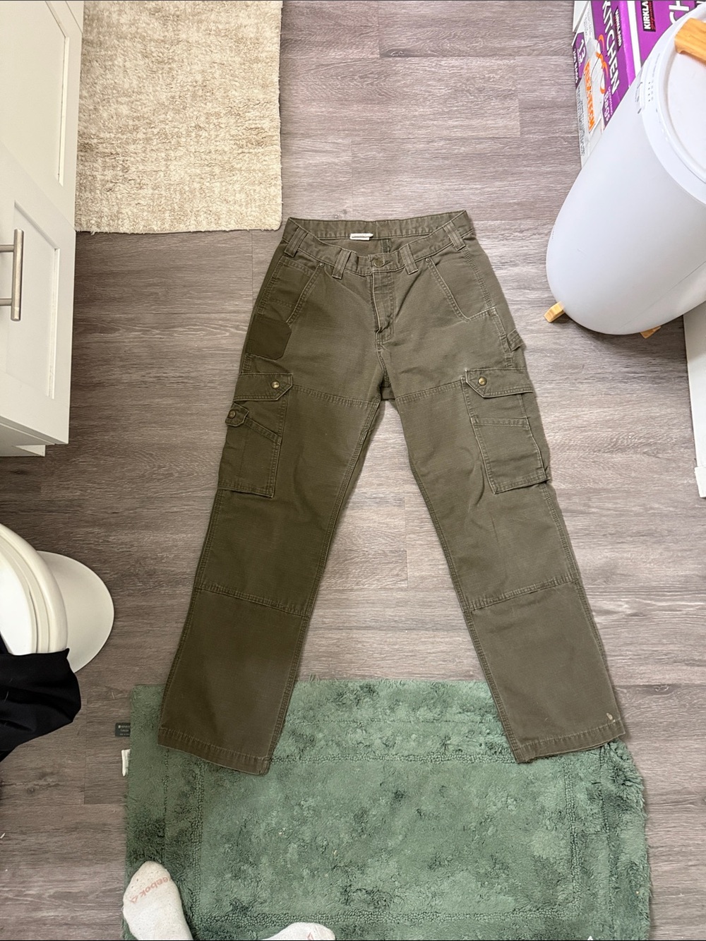 Carhartt Olive Green Cargo Pants with Multiple Pockets